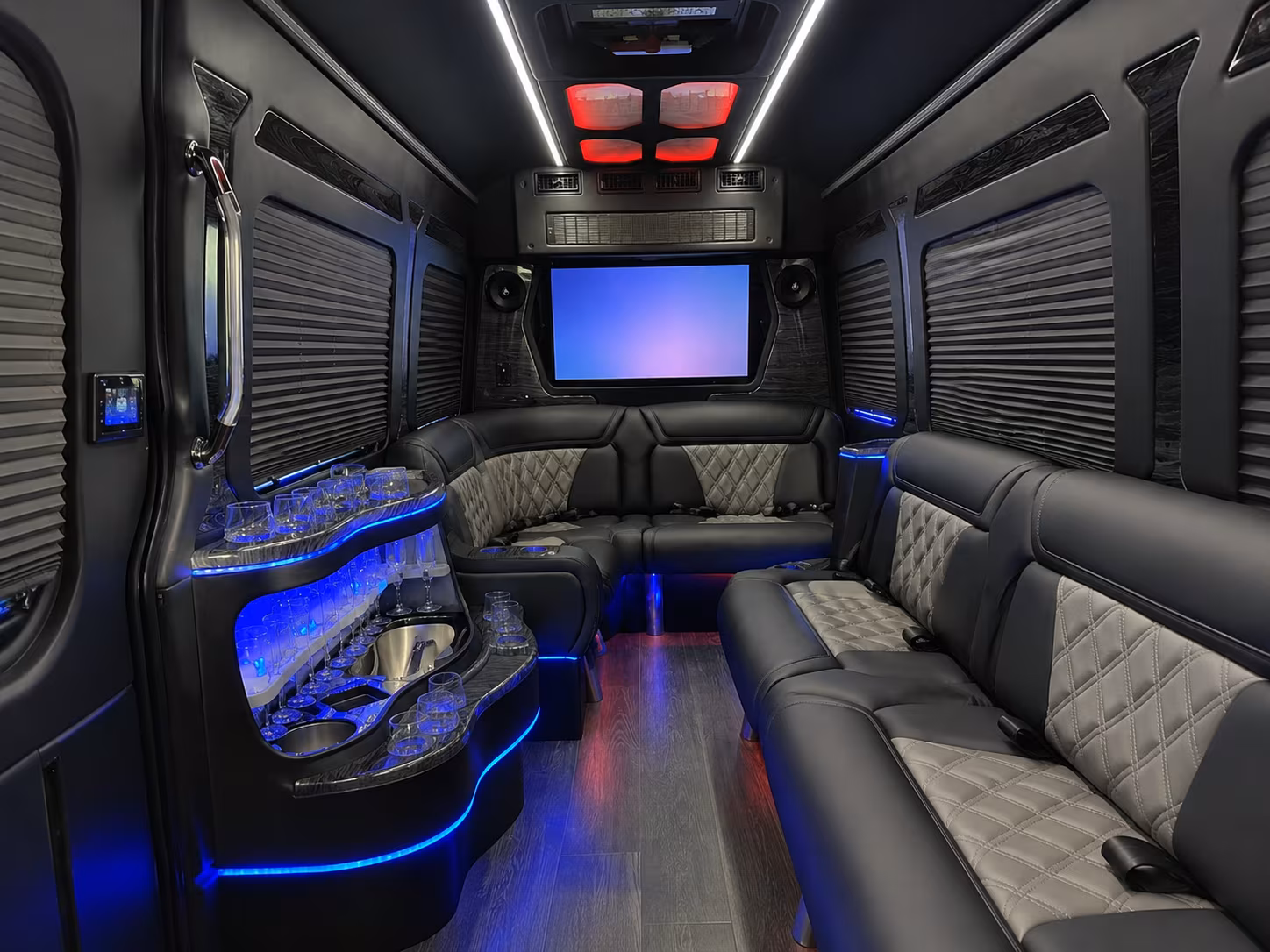 monarch high school and coconut creek area prom bus rentals